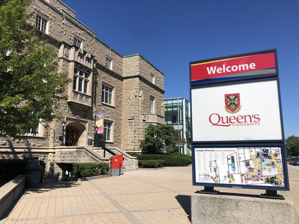 queens-university